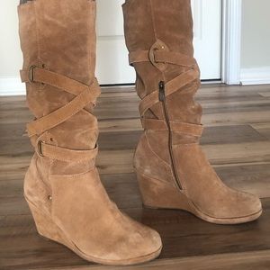 W E D G E S 🍂☂️